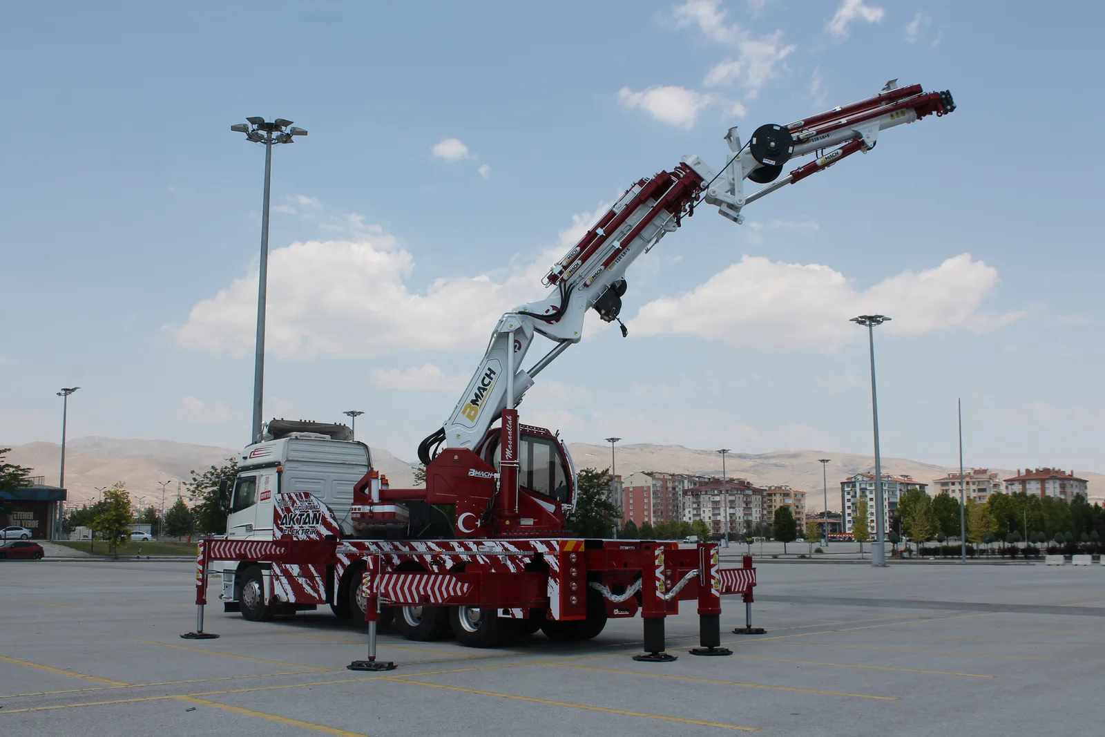 Katlanır Bomlu Vinç BP110L6+L5+2